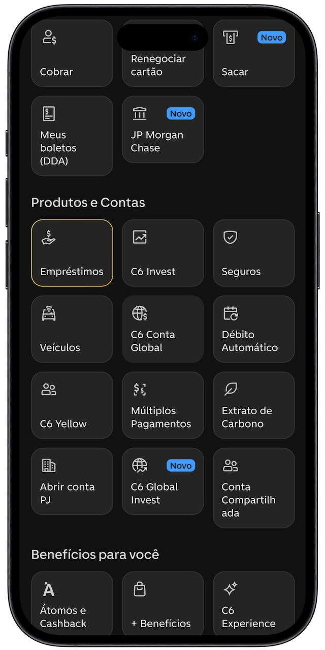 Celular aberto na tela do app do C6 Bank com o botão "Empréstimos" selecionado