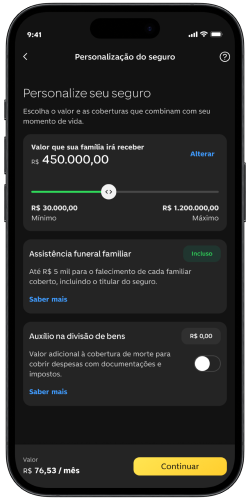 Foto de celular aberto na tela de personalização do Seguro C6 Vida dentro do app do C6 Bank