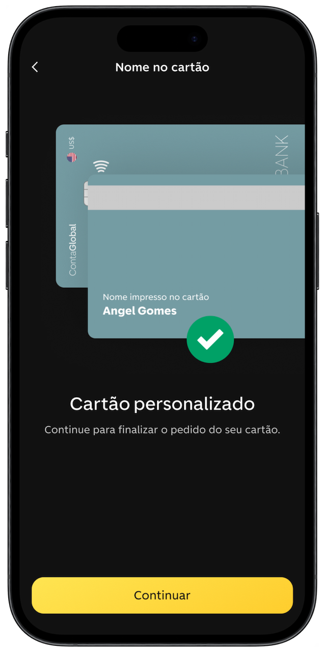 Imagem de celular com a tela de personalização do nome no cartão dentro do app do C6 Bank