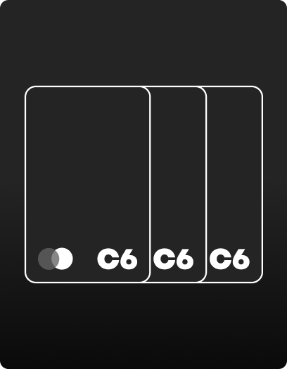 Três cartões sobrepostos com logotipo C6.